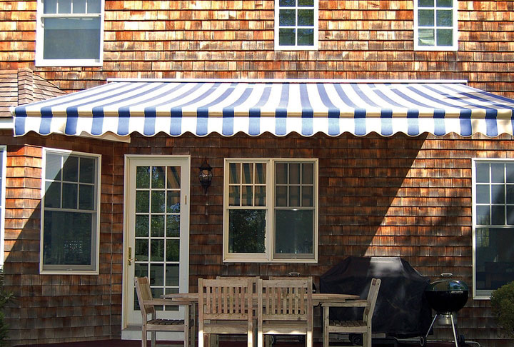 Retractable Awnings from Sunspaces in Massachusetts
