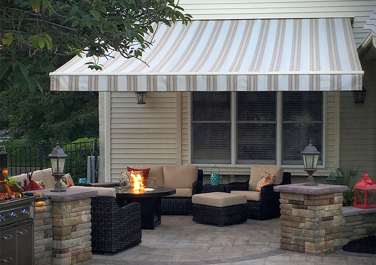 Best Retractable Awning Dealer In Northeast Massachusetts Mr Awnings